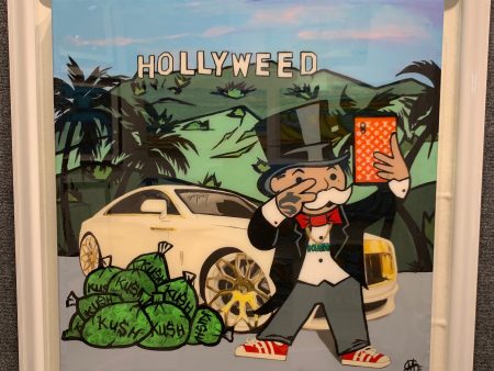 “Hollyweed” Online now